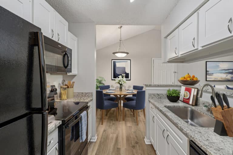 71Arbors-of-anderson-apartments-kitchen2