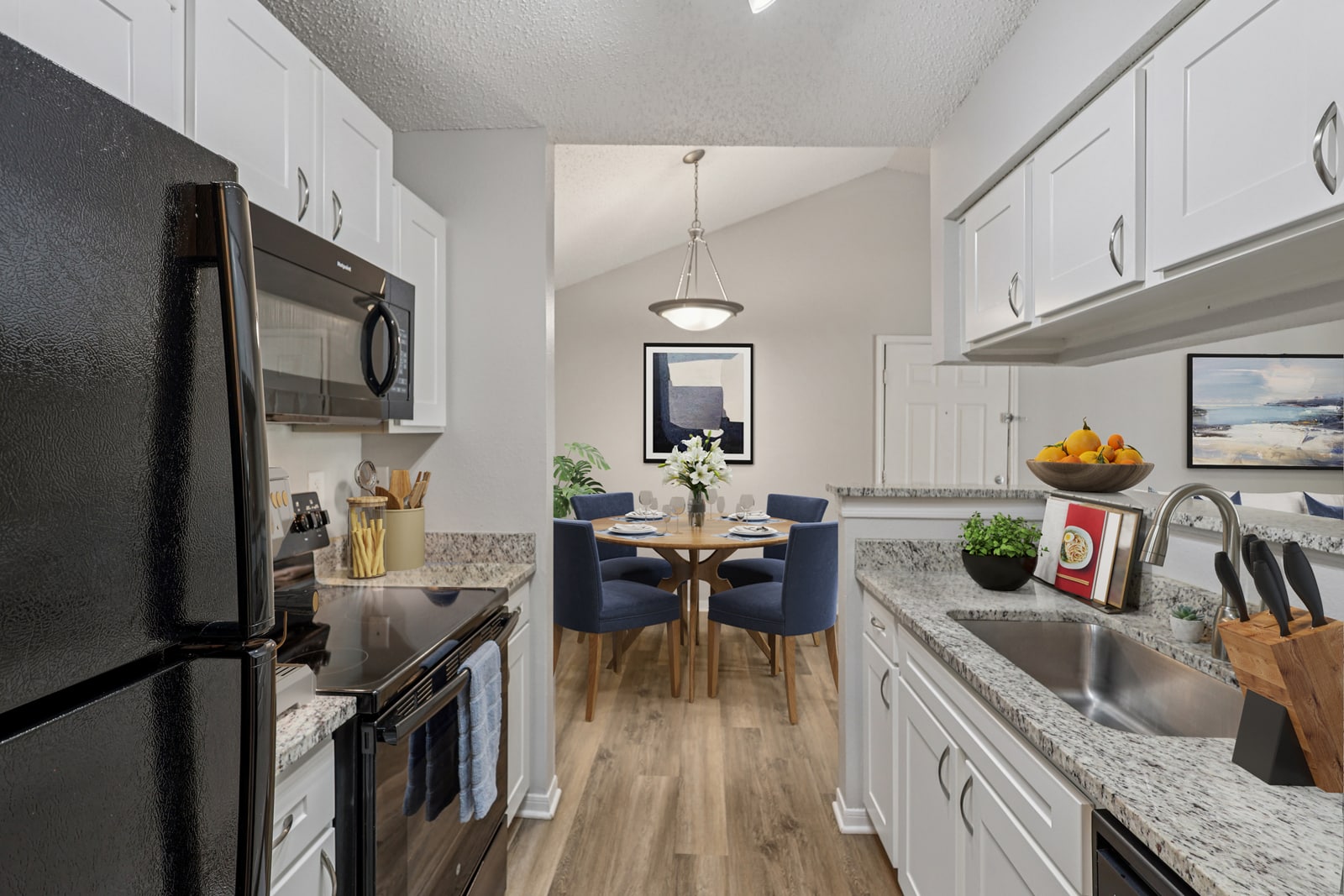 71Arbors-of-anderson-apartments-kitchen2